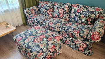 Gratis op te halen, bankstel met hocker