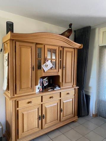 Blank eikenhouten kamerkast