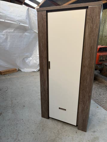 Moderne kast met planken en lade - 196,5x89,5x43,5 cm