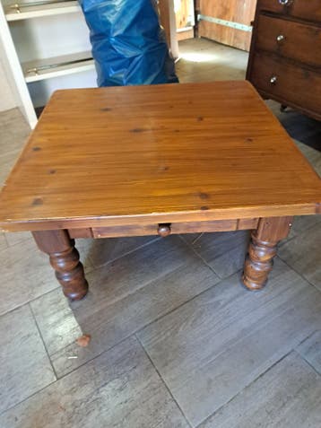 vuren salontafel gratis op te halen. 1
