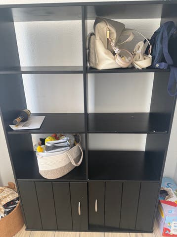 Gratis Zwarte kast