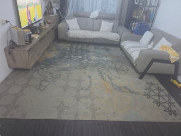 Gratis,  Groot vloerkleed met modern patroon