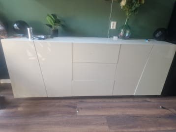 Wit dressoir kast gratis ophalen!!