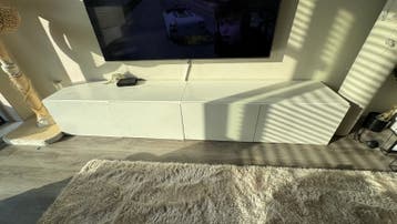 Tv kast
