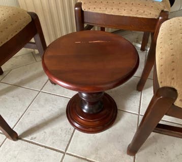 GRATIS Houten tafeltje - Donkerbruin