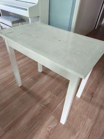 Stevige tafel, opknapper, 50x80x68 (h)