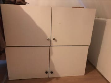 Gratis kleding/schoenenkasten
