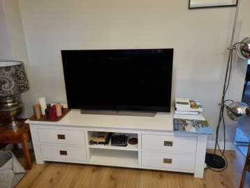 GRATIS wit TV Meubel 1.70m AFHALEN