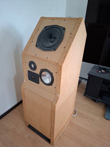 Gratis zware vintage luidsprekers