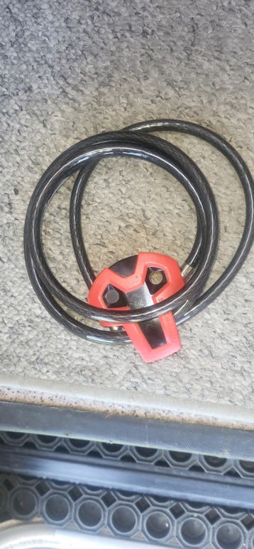 GEVONDEN  fietsslot SAVEMAN