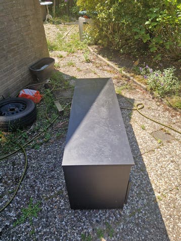 Zwart TV-meubel met opbergruimte