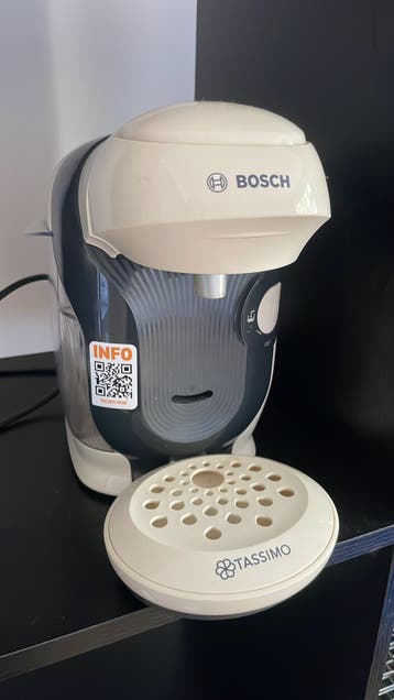 Capsule machine bosh