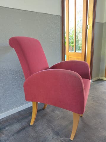 Fijne hoge stoel/ fauteuil