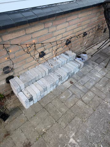 Gratis grote en kleine bakstenen op te halen, kleine nieuw