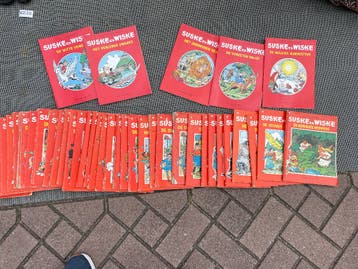 Hele berg Suske en Wiske stripboeken