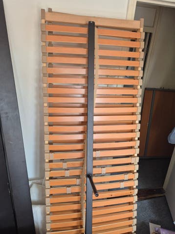 Bedframe met lattenbodem - Zwart metaal en hout