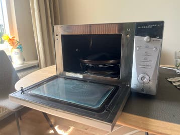 GRATIS Whirlpool combimagnetron MT Futura