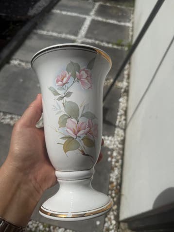 Oude vaas te koop