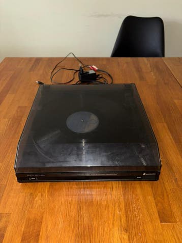 Samsung PL-020 stereo turntable (werkt niet goed)