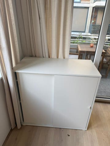 Gratis ophalen Utrecht: 2x IKEA Vihals kastje