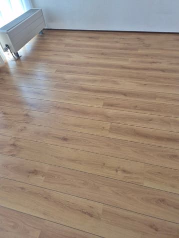 Gratis af te halen: 80m² laminaat