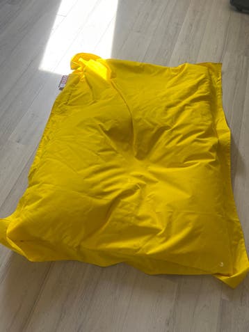 Gratis Gele zitzak