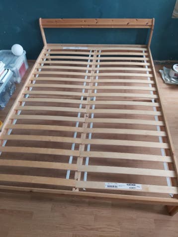 bedframe