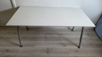 Gratis bureau (alleen ophalen)