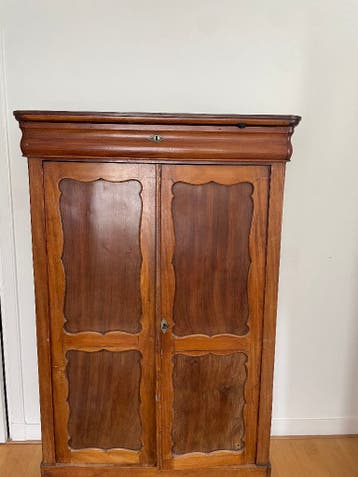Antieke houten biedermeier meidenkast – gratis af te halen