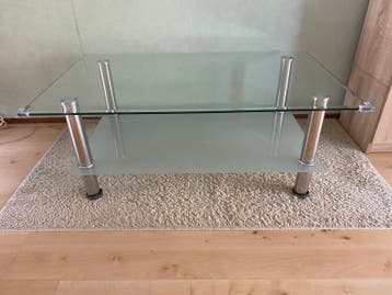 Glazen salontafel helemaal gaaf 80 bij 120. Gratis