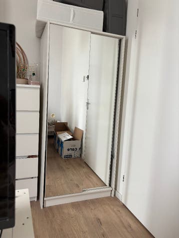 Witte kledingkast met spiegeldeur (60x80x180 cm)