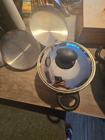 Zilveren pan met drie deksels - Hendel defect
