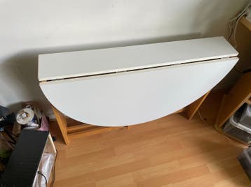 Gratis - Ovale uitklapbare tafel - Compact en veelzijdig