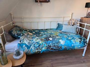 Wit metalen bedframe - eenpersoons