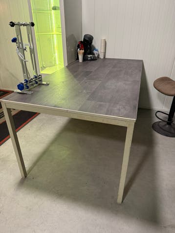 degelijk tafel gratis afhalen