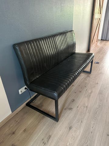 Bankje GRATIS AF TE HALEN