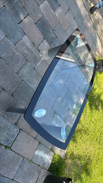 Salon tafel gratis af te halen in Lelystad