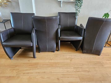 Set van 4 bruine leren eetkamerstoelen