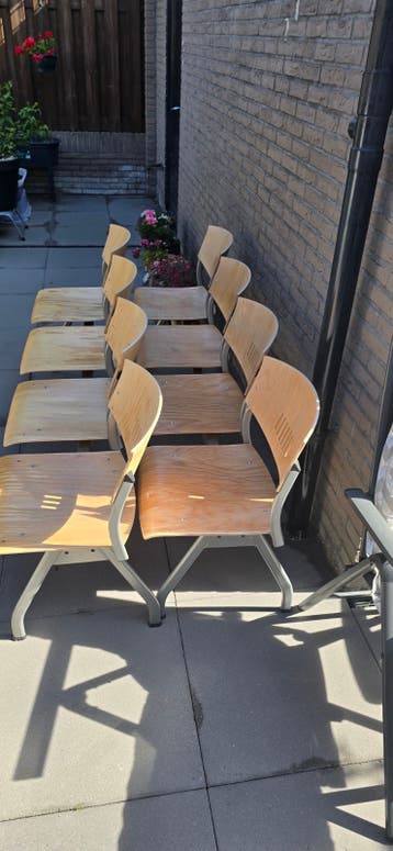 Gratis mijneemen Kantoor wachtkamer stoelen - 8 zitplaatsen