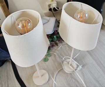 Set van 2 moderne tafellampen met LED-lampen