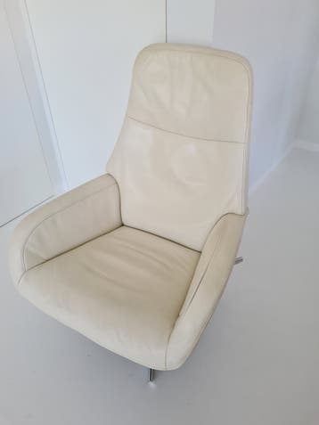 Montel relax fauteuil wit leer - poot onderstel defect