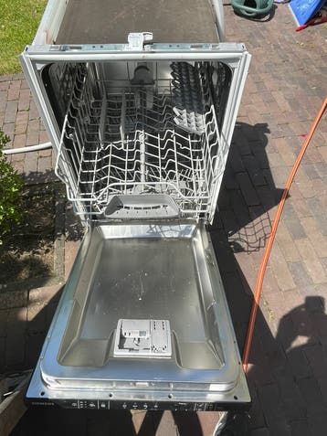 Gratis vaatwasser Siemens smal 45 cm
