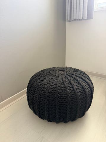 Donkerblauwe poef | diameter 48 cm