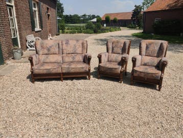 Vintage stoffen bank met 2 fauteuils