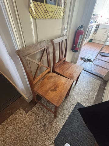 Leuke vintage gratis stoelen