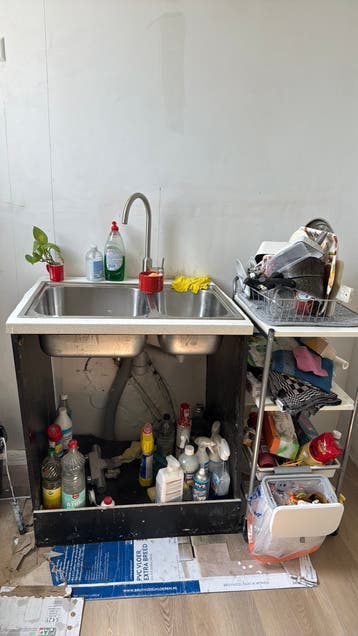 Gratis Tijdelijk afwasbak en trolly