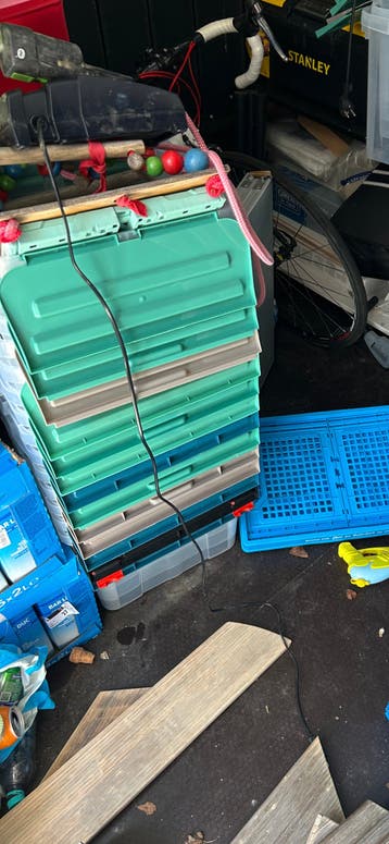 Gratis opbergkisten - 14 stuks