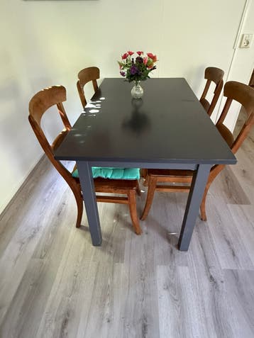 Gratis ophalen eettafel zonder stoelen
