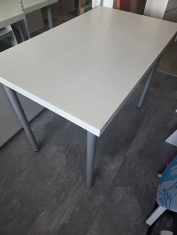 Bureau/tafel nieuwstaat