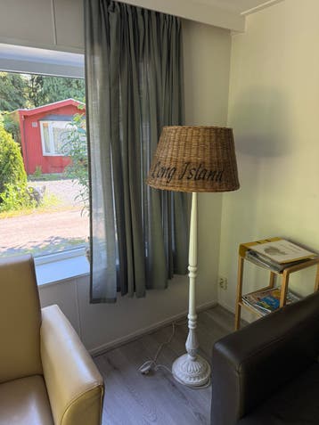 Staande lamp met rieten kap - Long Island stijl